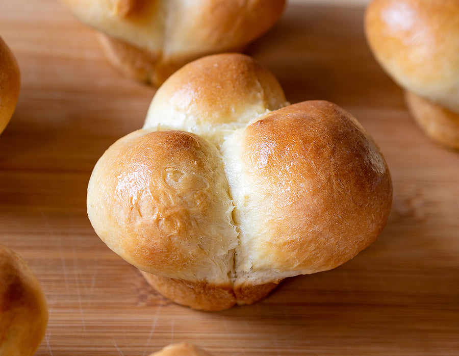 Gluten-Free Buttermilk Dinner Rolls