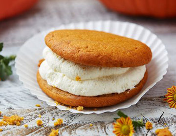 Gluten-Free Pumpkin Whoopie Pies (2 pack)